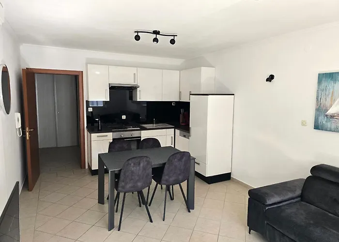 Mladeng Appartement